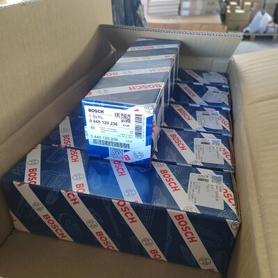 Diesel Fuel Injector 0445120236 For Excavator PC200-8/PC300-8