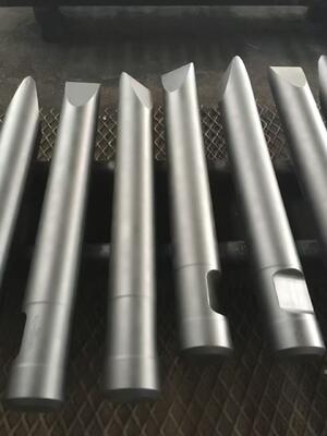 Customized Hydraulic Breaker Chisel Types For Rock Hammer Excavator Attachment