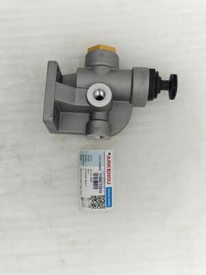R210-7 Oil Pump Filter Seat 11NA-71010 Filter Base 11NA71010